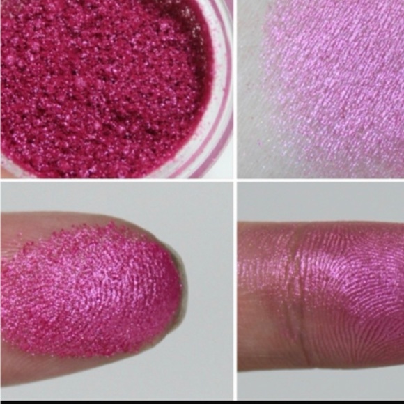 MAC Pigment Fuchsia - Picture 4 of 4